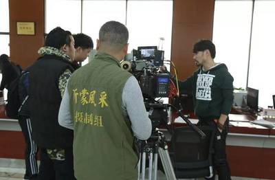 【動態】大型商業犯罪電影《步步為營》在臨沂市政務服務中心拍攝中