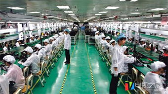 富士康用機器人取代真人 6萬名員工失業(yè)